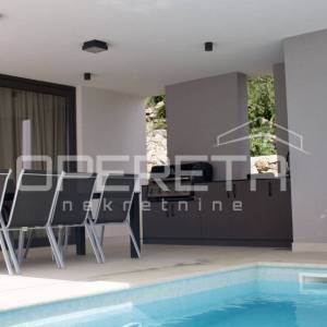 Prekrasna Vila u Prirodi: Bazen, Maslinik i Svi Moderni Sadržaji u Blizini Dubro