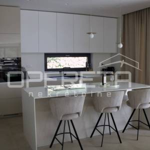 Prekrasna Vila u Prirodi: Bazen, Maslinik i Svi Moderni Sadržaji u Blizini Dubro