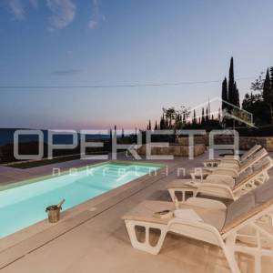 Prekrasna Vila u Prirodi: Bazen, Maslinik i Svi Moderni Sadržaji u Blizini Dubro