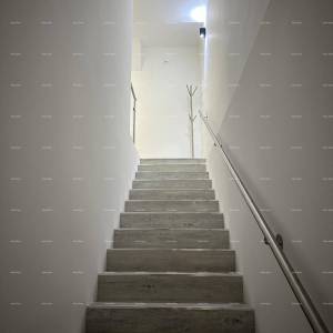 Prelijepa kuća s tri etažirana apartmana u staroj jezgri grada, Poreč!