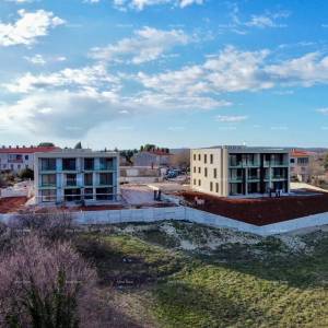 Prelijepi stan u novoj zgradi. LABIN.