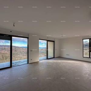 Prelijepi stan u novoj zgradi. LABIN.