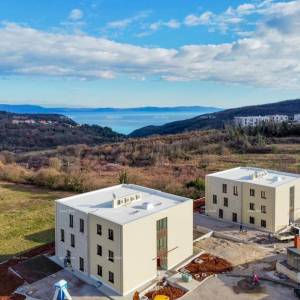 Prelijepi stan u novoj zgradi. LABIN.