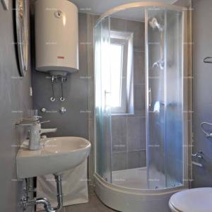 Premantura! Kuća s dva apartmana!