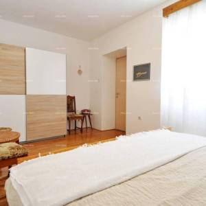 Premantura! Kuća s dva apartmana!