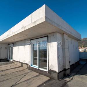 Prodaja, 3soban penthouse, novogradnja K. Novi, s garažom