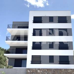 PRODAJA, CRIKVENICA,  STAN 70 m2 + VRT 134 m2, NOVOGRADNJA