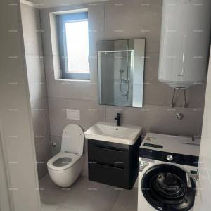 Prodaja- dvojna kuća s grijanim bazenom, Okolica Poreča!