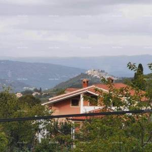 Prodaja građevinskog zemljišta sa započetom gradnjom, pogled na Motovun