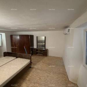 Prodaja kamene kuće, Kršan