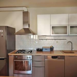 Prodaja, K.Gomilica, trosoban, namješten stan, 2.kat