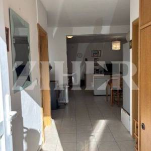 PRODAJA, KRK, APARTMAN S DVIJE SPAVAĆE SOBE I VRTOM, 500 M OD MORA