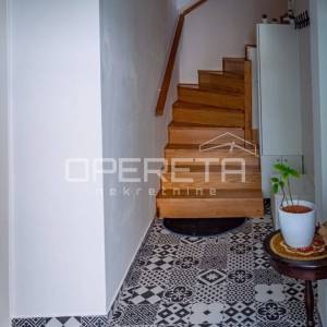 Prodaja, Kuća, Centar, Vinogradska , Samostojeća, 204m2