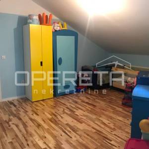 Prodaja, Kuća, Centar, Vinogradska , Samostojeća, 204m2