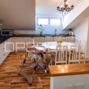 Prodaja, Kuća, Centar, Vinogradska , Samostojeća, 204m2