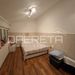 Prodaja, Kuća, Kaštel Sućurac, Kaštela, Dvojni objekt, 332m2