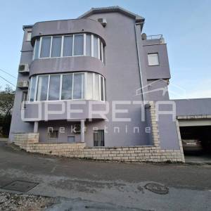 Prodaja, Kuća, Kaštel Sućurac, Kaštela, Dvojni objekt, 332m2
