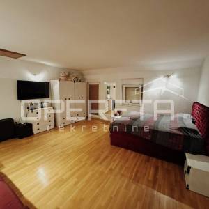 Prodaja, Kuća, Kaštel Sućurac, Kaštela, Dvojni objekt, 332m2