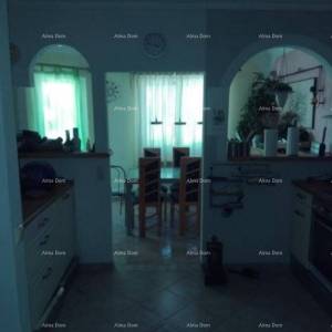 Prodaja-Kuća s apartmanima u Fažani!