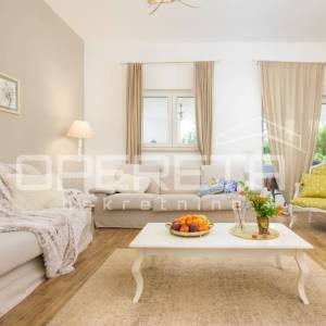 Istra, Svetvinčenat, predivna kuća sa bazenom i saunom, okružena prirodom