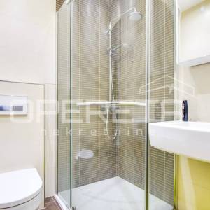 Prodaja, Kuća, Vrapče, Jačkovina, Samostojeća, 374m2