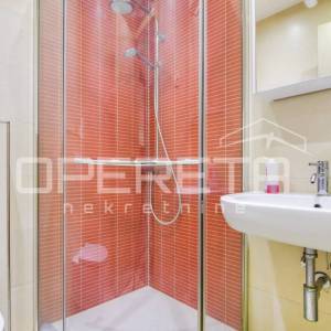 Prodaja, Kuća, Vrapče, Jačkovina, Samostojeća, 374m2