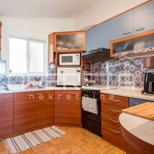 Prodaja, Kuća, Vrhovec, Vrhovec , Samostojeća, 560m2