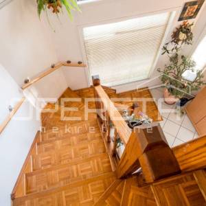 Prodaja, Kuća, Vrhovec, Vrhovec , Samostojeća, 560m2