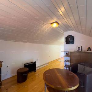 Prodaja kuće na odličnoj lokaciji u neposrednoj blizini Pulske arene, centar!