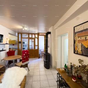 Prodaja kuće na odličnoj lokaciji u neposrednoj blizini Pulske arene, centar!