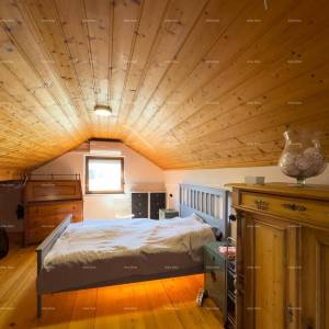 Prodaja kuće na odličnoj lokaciji u neposrednoj blizini Pulske arene, centar!