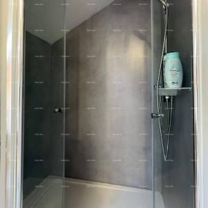 Prodaja kuće na odličnoj lokaciji u neposrednoj blizini Pulske arene, centar!