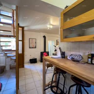 Prodaja kuće na odličnoj lokaciji u neposrednoj blizini Pulske arene, centar!