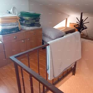 Prodaja kuće s dvorištem i parkirnim mjestima, Pula!