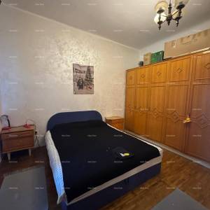 Prodaja kuće u širem dijelu centra s pomoćnom građevinom, Pula!