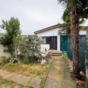 Prodaja kuće, udaljena 50 m od mora, Umag!