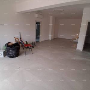 Prodaja - luksuzna kuća na velikoj okućnici s bazenom, wellness sobom i teretanom, blizina Poreča!