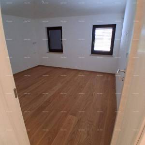 Prodaja - luksuzna kuća na velikoj okućnici s bazenom, wellness sobom i teretanom, blizina Poreča!