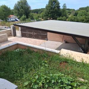 Prodaja - luksuzna kuća na velikoj okućnici s bazenom, wellness sobom i teretanom, blizina Poreča!