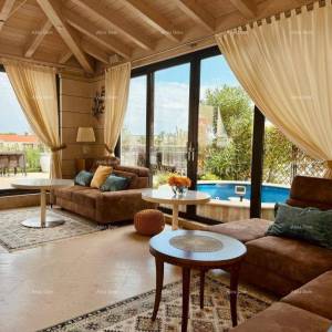 Prodaja- luksuzni boutique hotel iz snova, Pješčana Uvala!