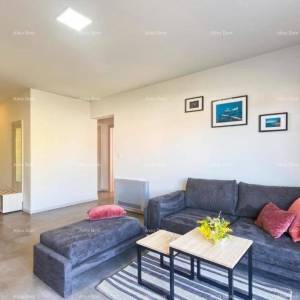 Prodaja moderne vile sa 5 zasebnih apartmana, Pula!