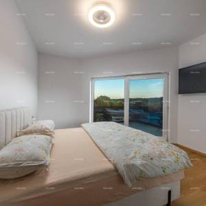 Prodaja - novoizgrađena, moderna i ekskluzivna vila s bazenom, Volme, Pula!