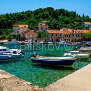 Prodaja, otok Šipan, građevinsko zemljište za 400 m2 BRP-a