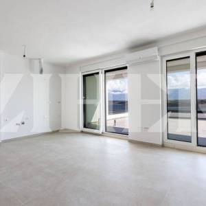 PRODAJA, PAG, PENTHOUSE 70 M2 + TERASA 75 M2 + PM, PREKRASAN POGLED