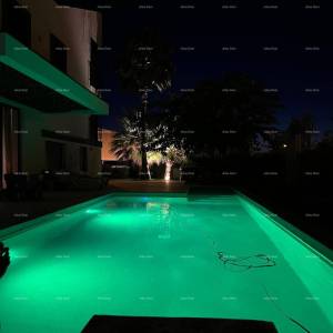 Prodaja - Prekrasna, moderna vila s bazenom - smart home, Fažana! Pogled na more!