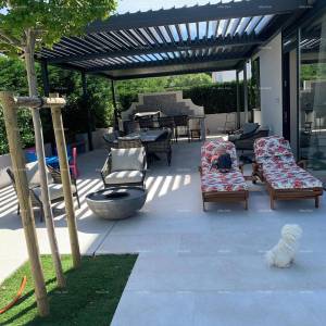 Prodaja - Prekrasna, moderna vila s bazenom - smart home, Fažana! Pogled na more!