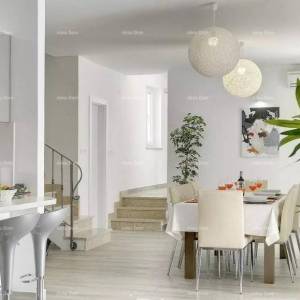 Prodaja prekrasnih vila sa bazenima na atraktivnoj lokaciji, Pošesi, Medulin!