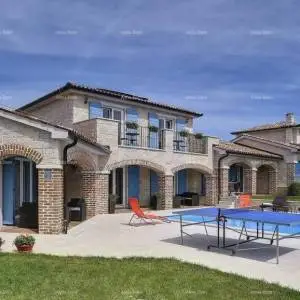 Prodaja prekrasnih vila sa bazenima na atraktivnoj lokaciji, Pošesi, Medulin!