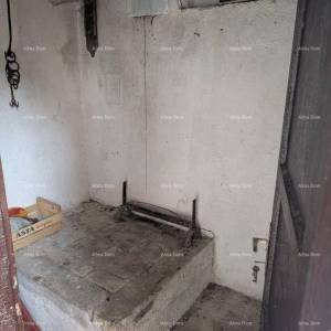 Prodaja samostojeće kuće s okućnicom i vrtom - Pazin