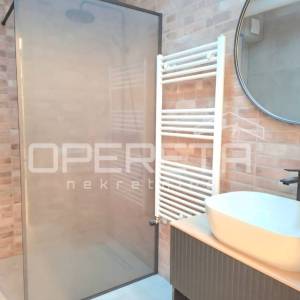 Prodaja, Stan, Čehi, Sisačka cesta , 3s, 75m2